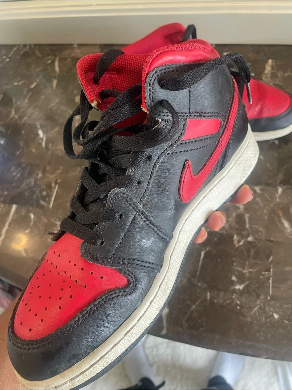 Jordan Kids Mid-Top Sneakers in Black and Red